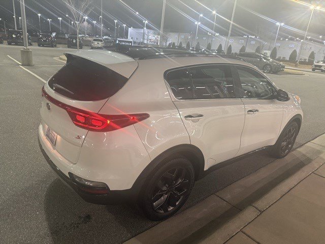 Used 2020 Kia Sportage S w/ S FWD Sunroof Package image 6