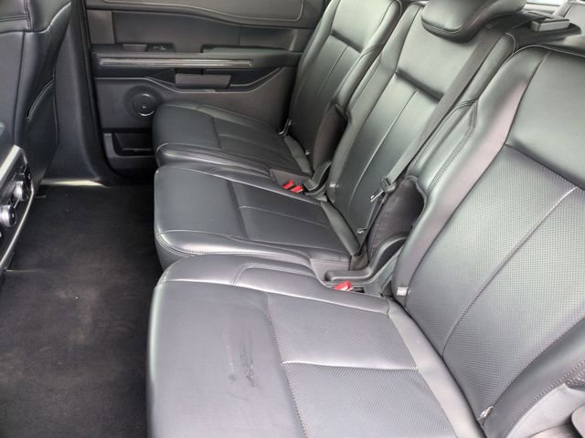 Used 2024 Ford Expedition Max XLT AWD/4WD image 28