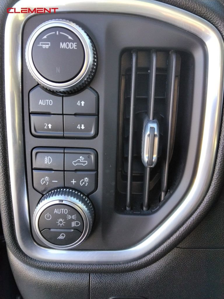 Used 2022 GMC Sierra 3500 Denali w/ Denali Ultimate Package image 15