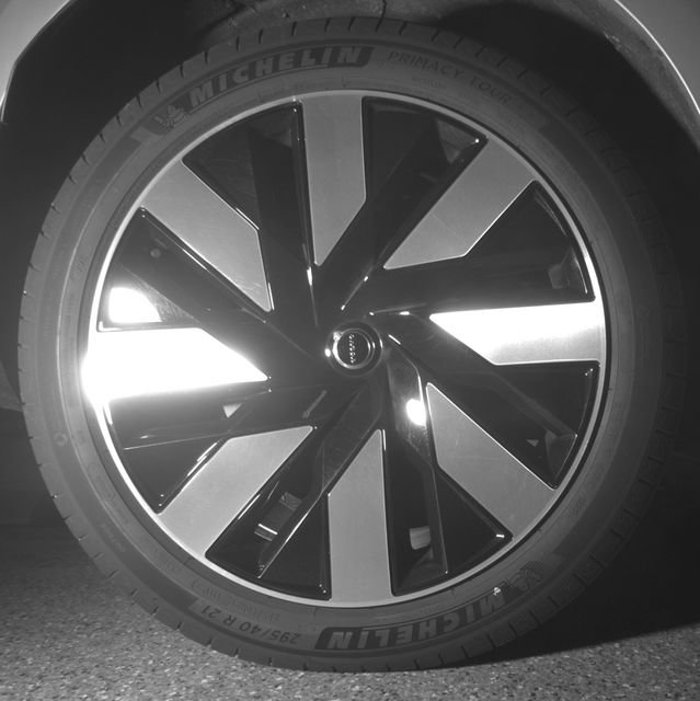 New 2025 Volvo EX90 Plus w/ Protection Package Premier image 56