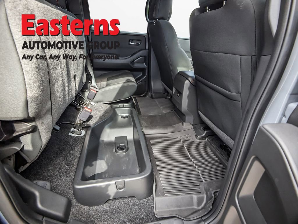 Used 2024 Nissan Frontier PRO-4X w/ Technology Package image 22