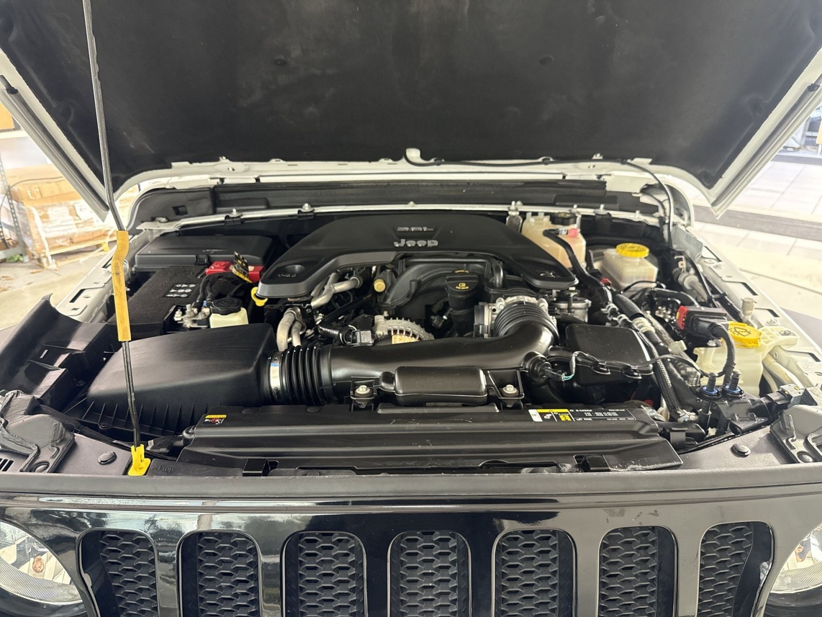 Used 2021 Jeep Wrangler Sport AWD/4WD image 28