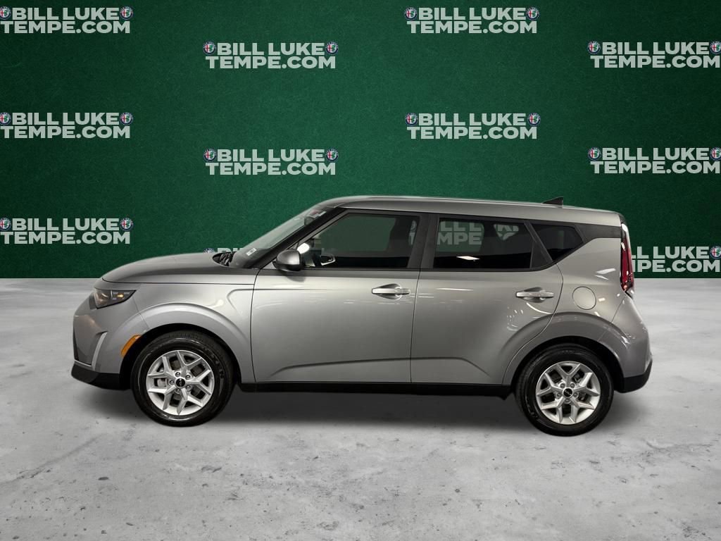 Used 2025 Kia Soul LX w/ LX Technology Package image 10