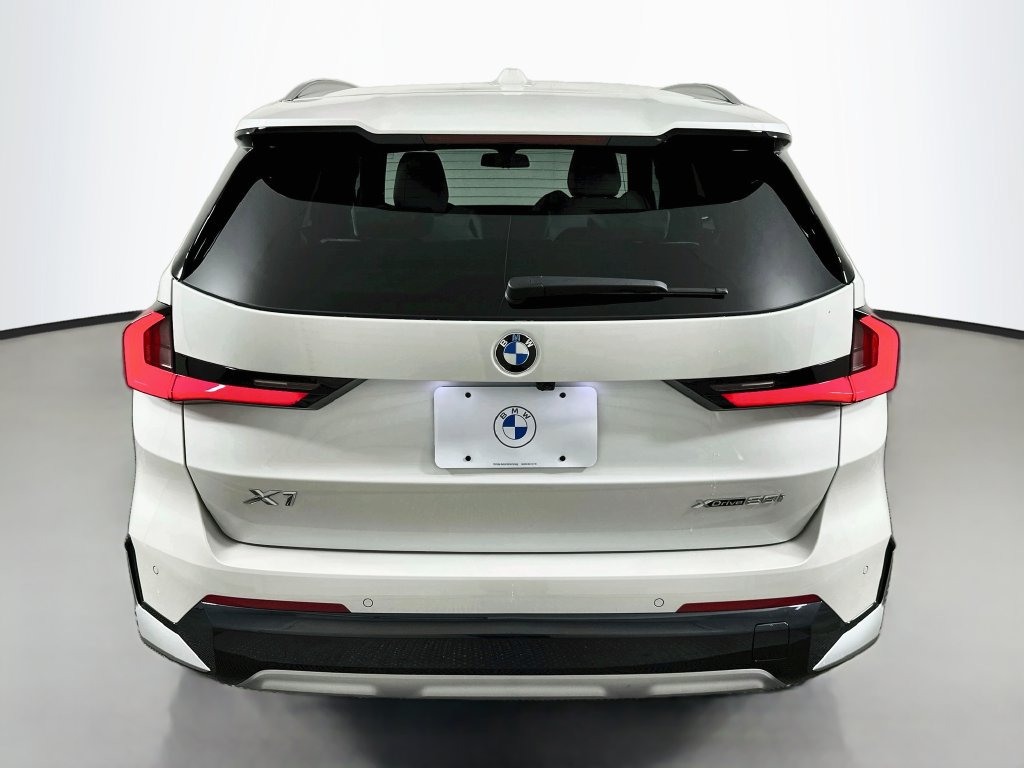 New 2027 BMW X1 xDrive28i w/ Technology Package AWD/4WD image 6