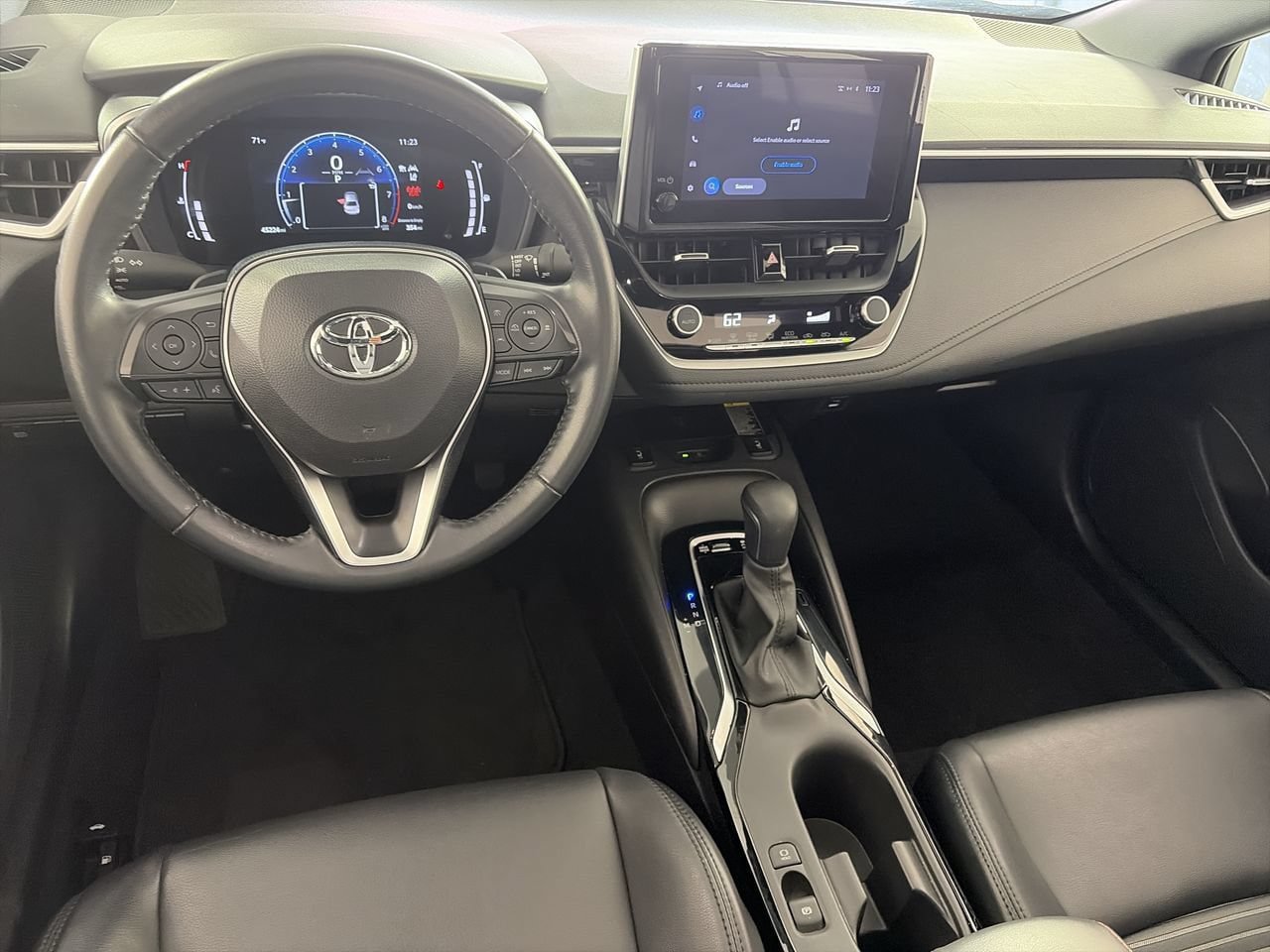 Used 2024 Toyota Corolla XSE FWD image 22