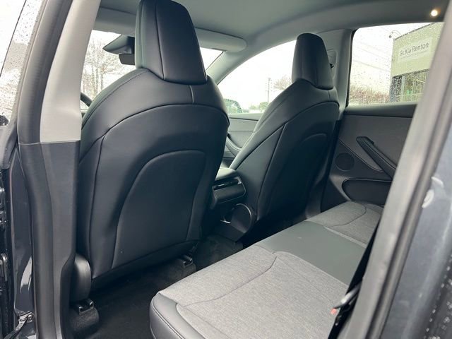 Used 2026 Tesla Model Y 2WD image 13