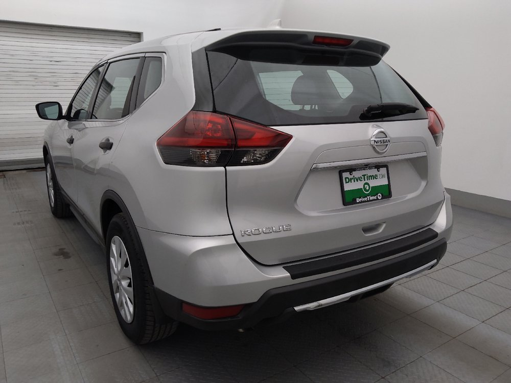 Used 2020 Nissan Rogue S FWD image 5