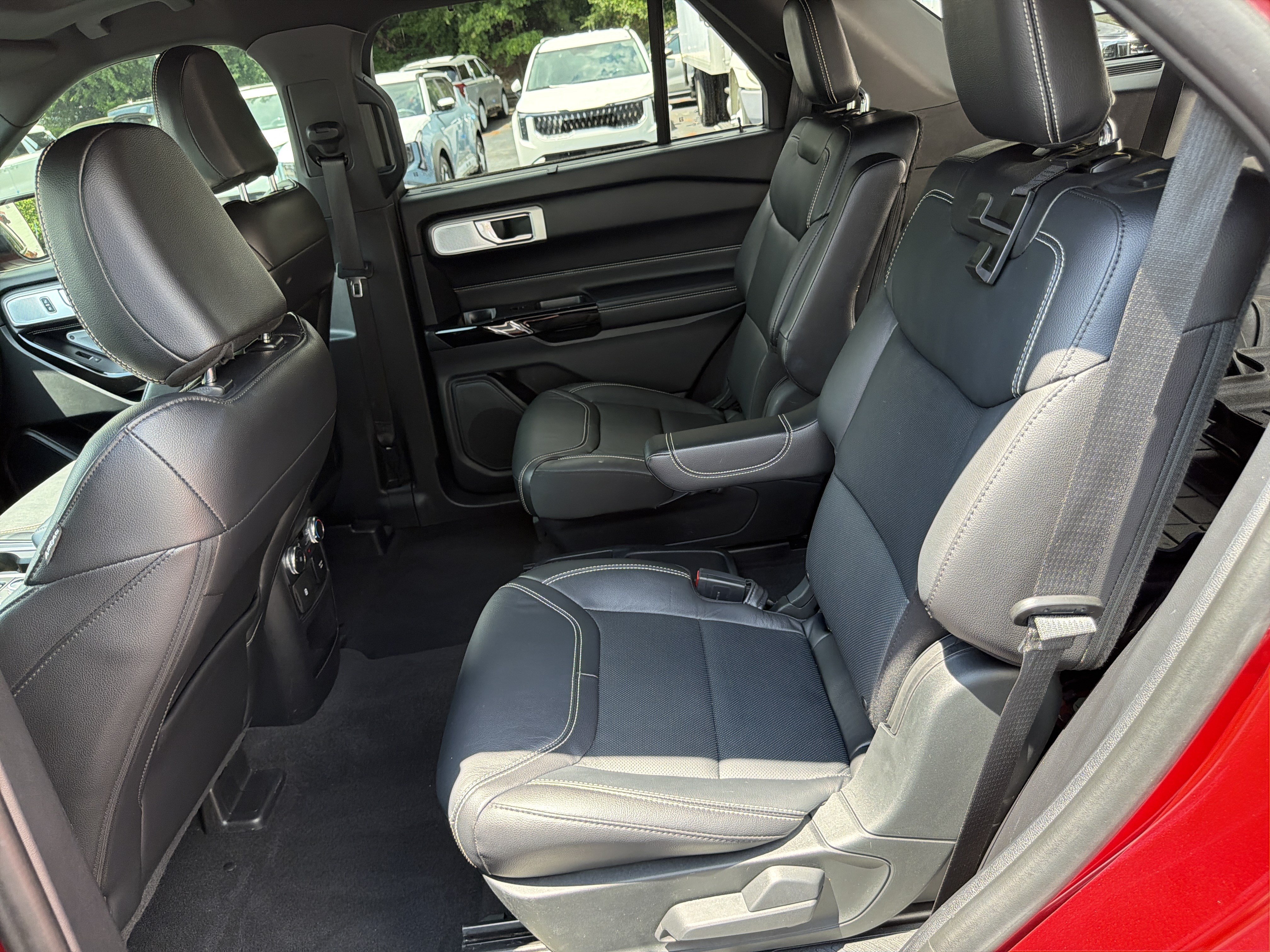 Used 2021 Ford Explorer ST w/ Equipment Group 401A AWD/4WD image 19