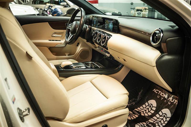 Used 2019 Mercedes-Benz A 220 4MATIC image 12
