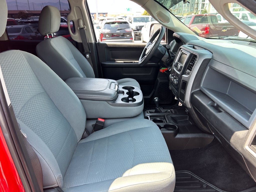 Used 2018 RAM 2500 Tradesman w/ Chrome Appearance Group AWD/4WD image 36