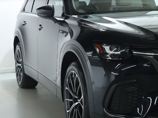 Certified 2025 MAZDA CX-70 Plug-In Hybrid w/ Premium Pkg image 5