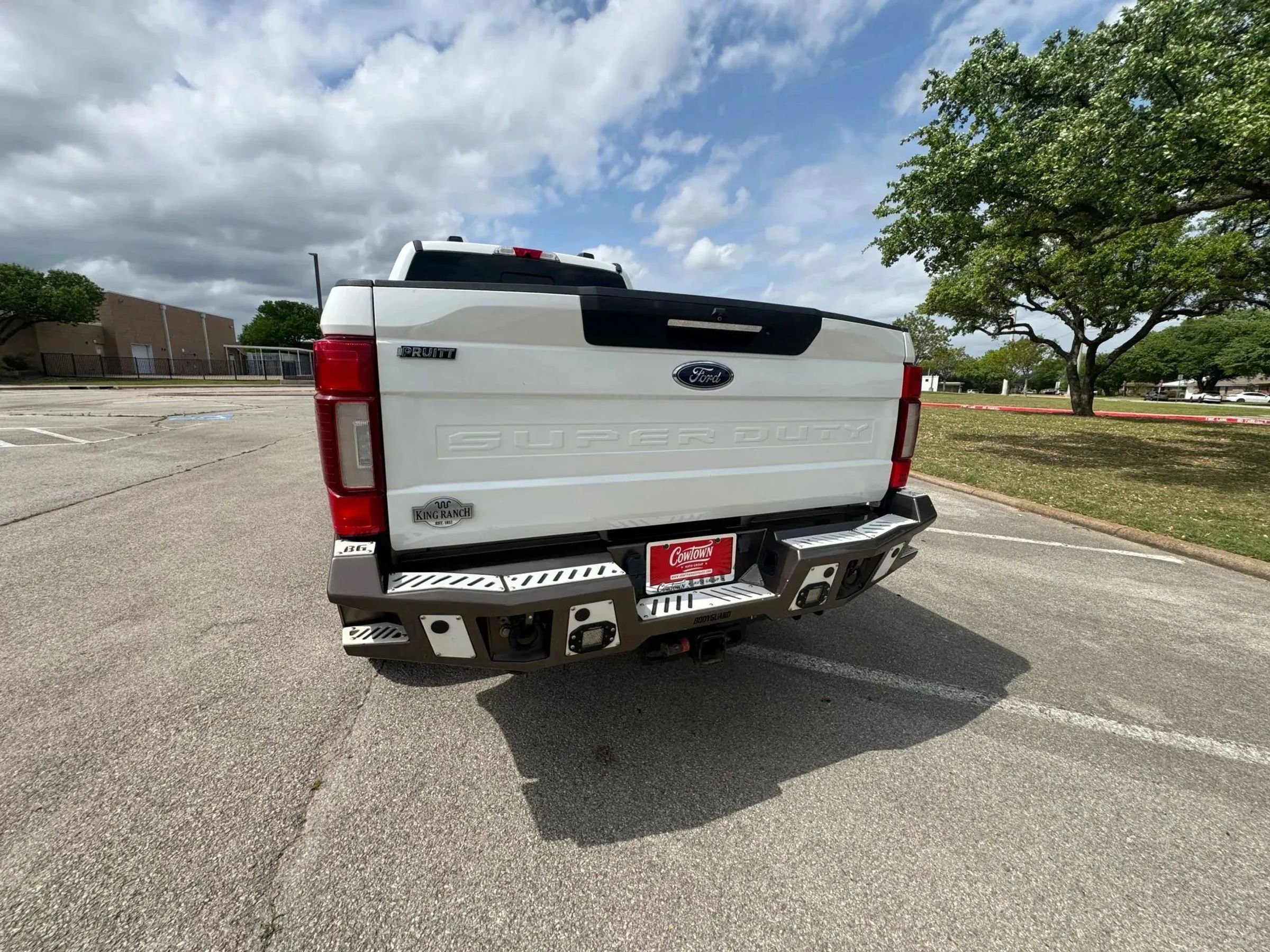 Used 2020 Ford F250 King Ranch w/ King Ranch Ultimate Package AWD/4WD image 11