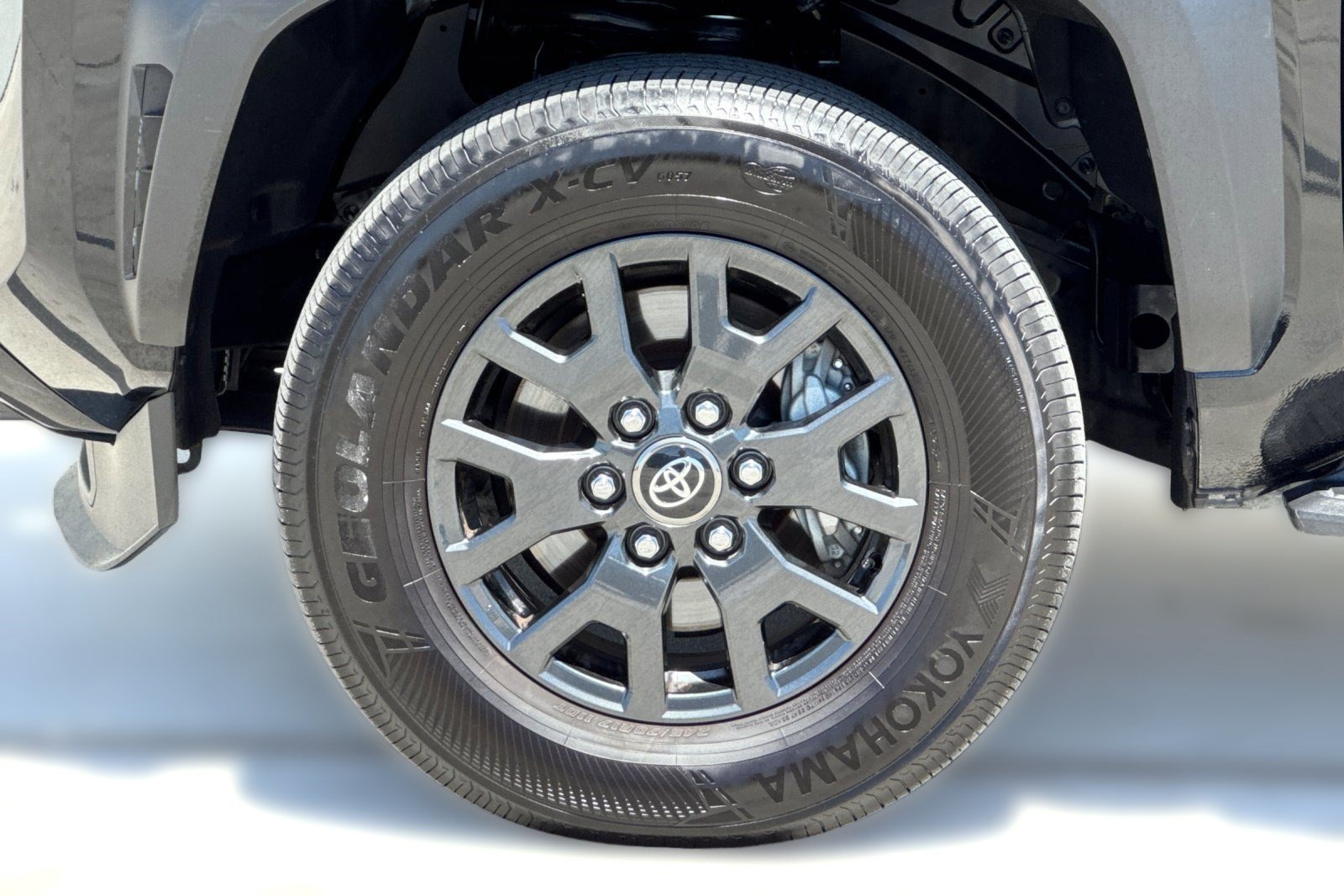 Certified 2025 Toyota 4Runner SR5 AWD/4WD image 11