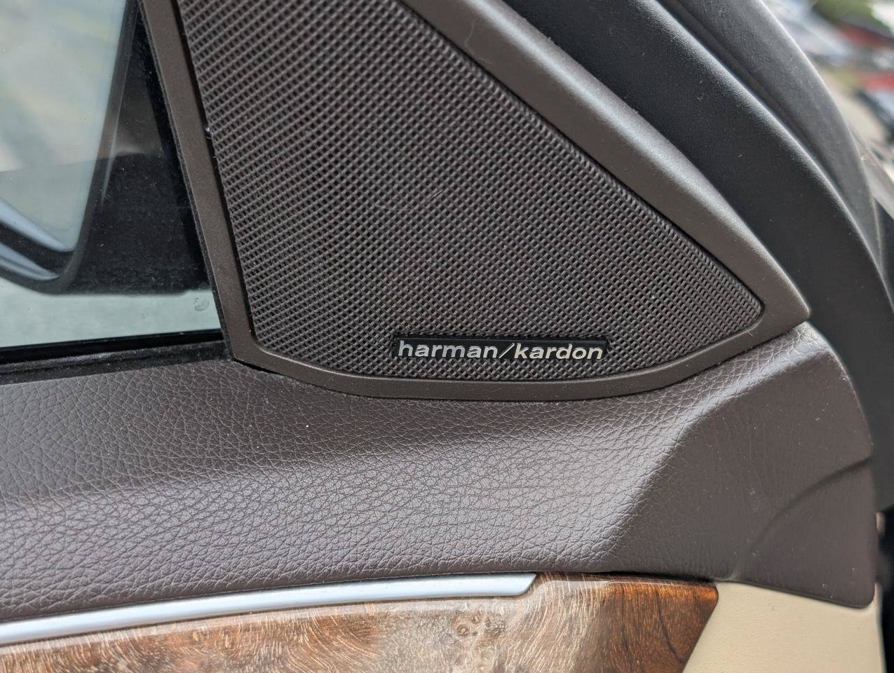 Used 2014 Mercedes-Benz E 350 Sedan image 18
