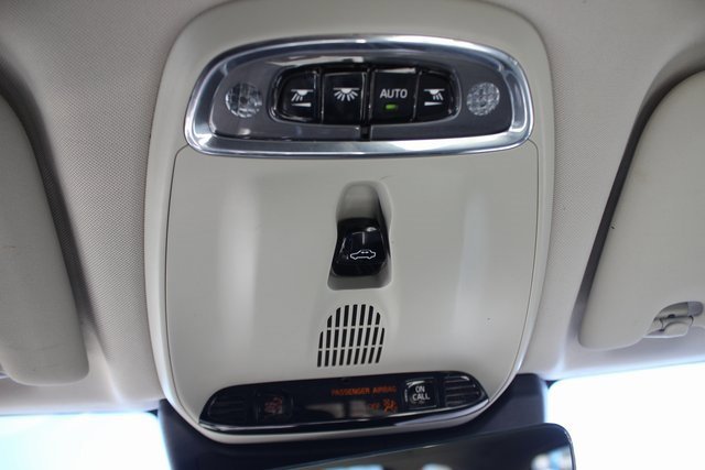 Used 2018 Volvo XC60 T6 Momentum w/ Advanced Package image 12