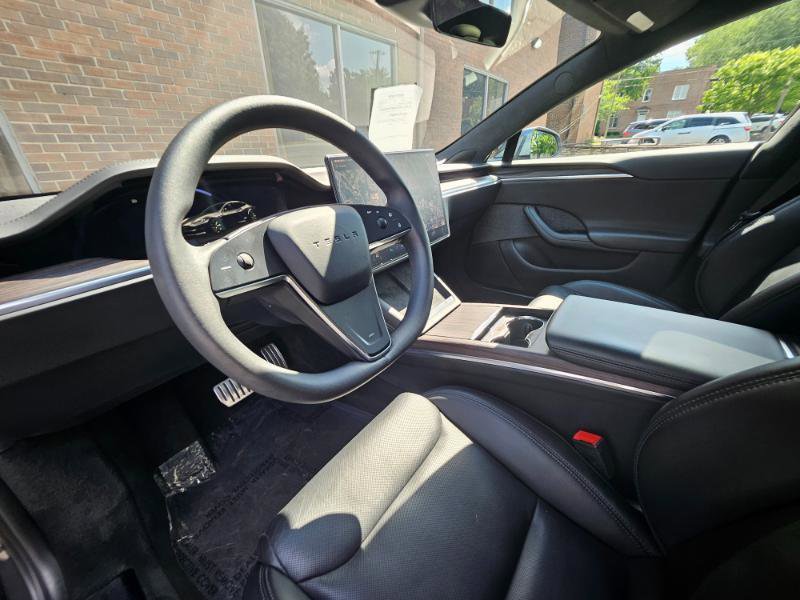 Used 2023 Tesla Model S AWD/4WD image 38