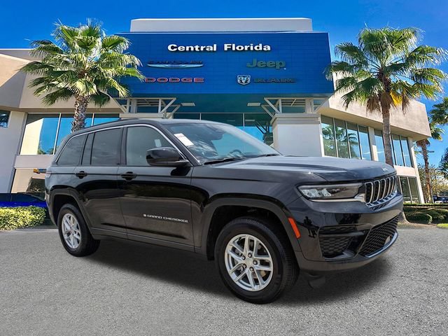 Certified 2024 Jeep Grand Cherokee Laredo X w/ Luxury Tech Group I AWD/4WD image 2
