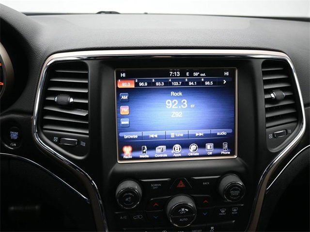 Used 2017 Jeep Grand Cherokee Limited image 29