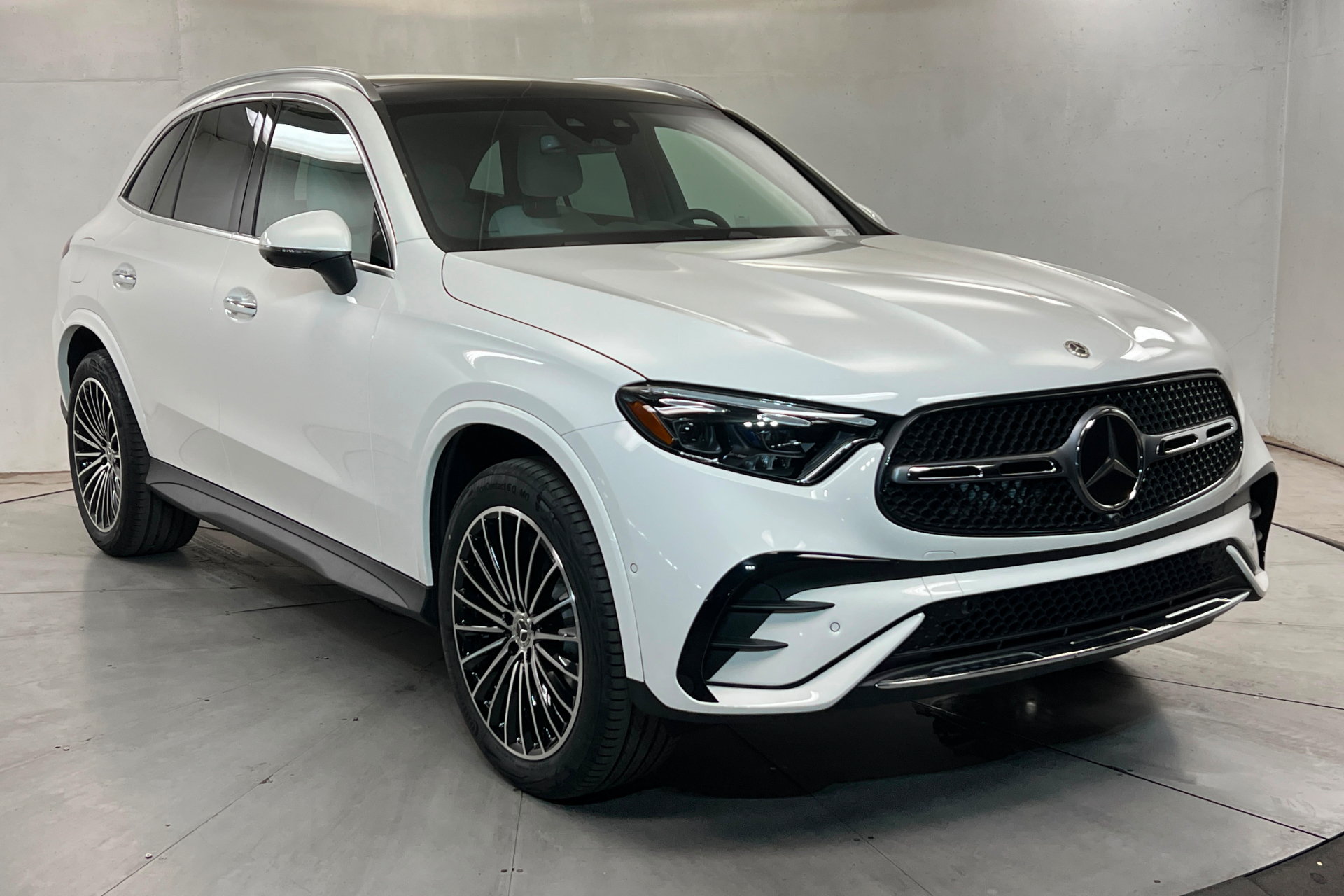 New 2026 Mercedes-Benz GLC 300 4MATIC image 7