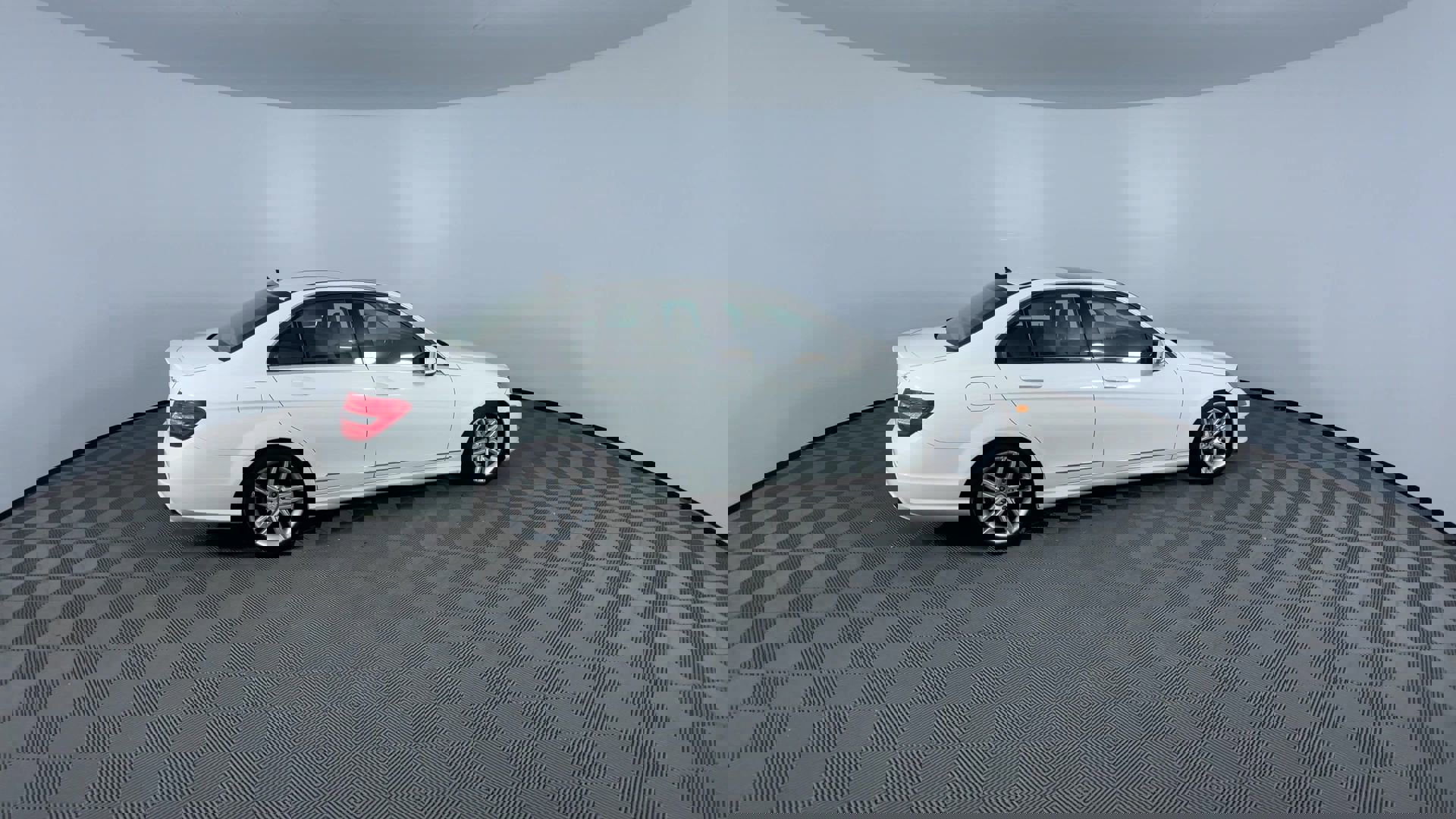 Used 2012 Mercedes-Benz C 300 4MATIC Sedan image 9