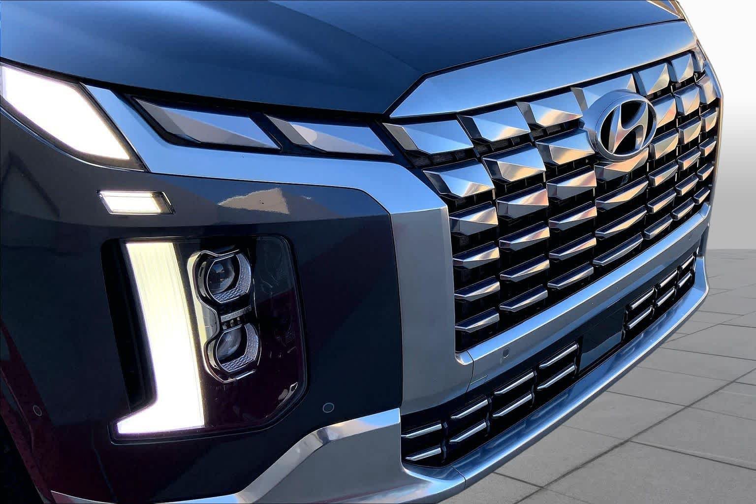Certified 2024 Hyundai Palisade Calligraphy AWD/4WD image 32