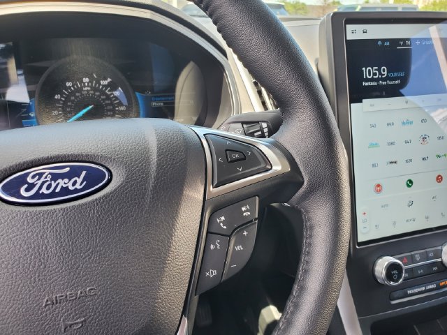Certified 2024 Ford Edge SEL w/ Convenience Package AWD/4WD image 16