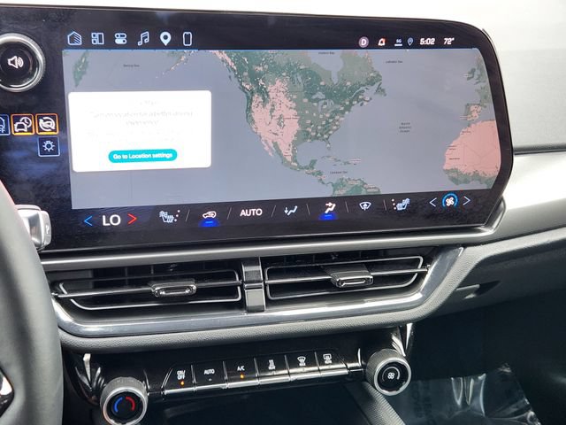 Used 2024 Chevrolet Equinox EV RS FWD image 15