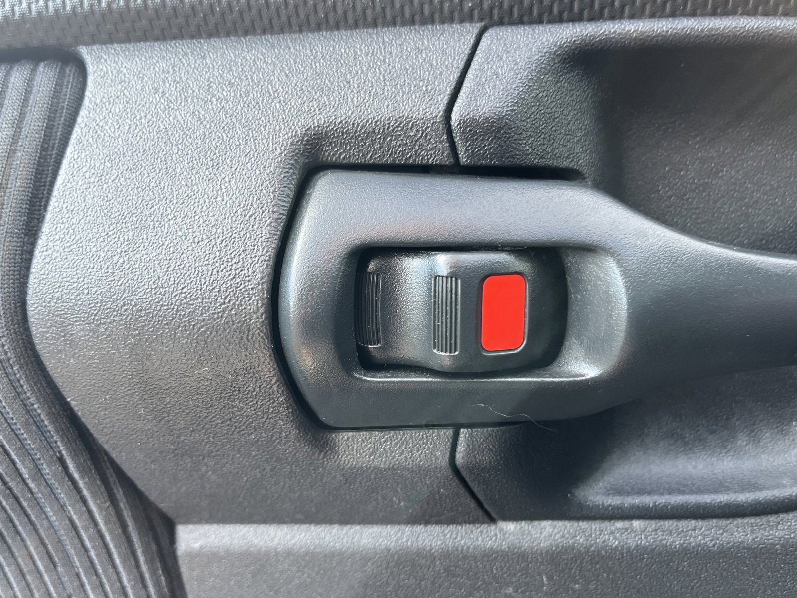 Used 2012 Scion xB FWD image 24