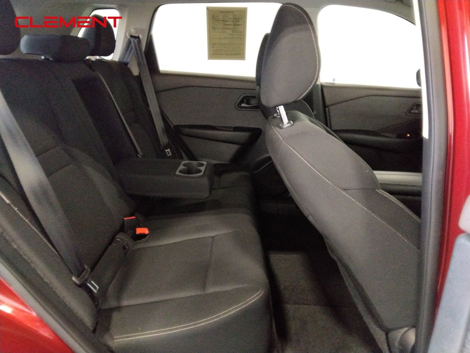 Used 2023 Nissan Rogue S image 30