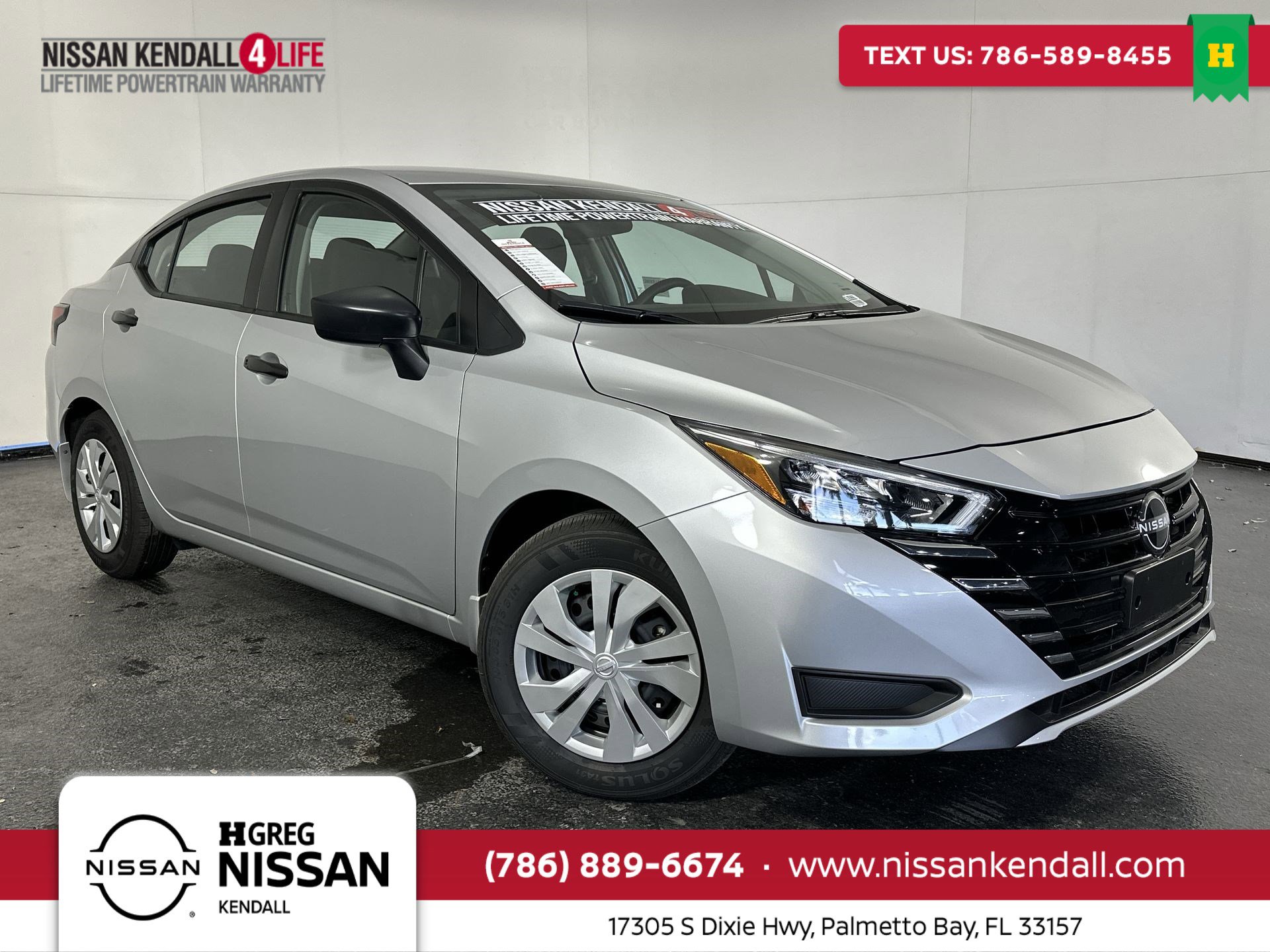 Used 2025 Nissan Versa S w/ Trunk Package