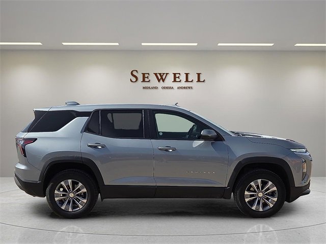 Used 2025 Chevrolet Equinox LT image 5