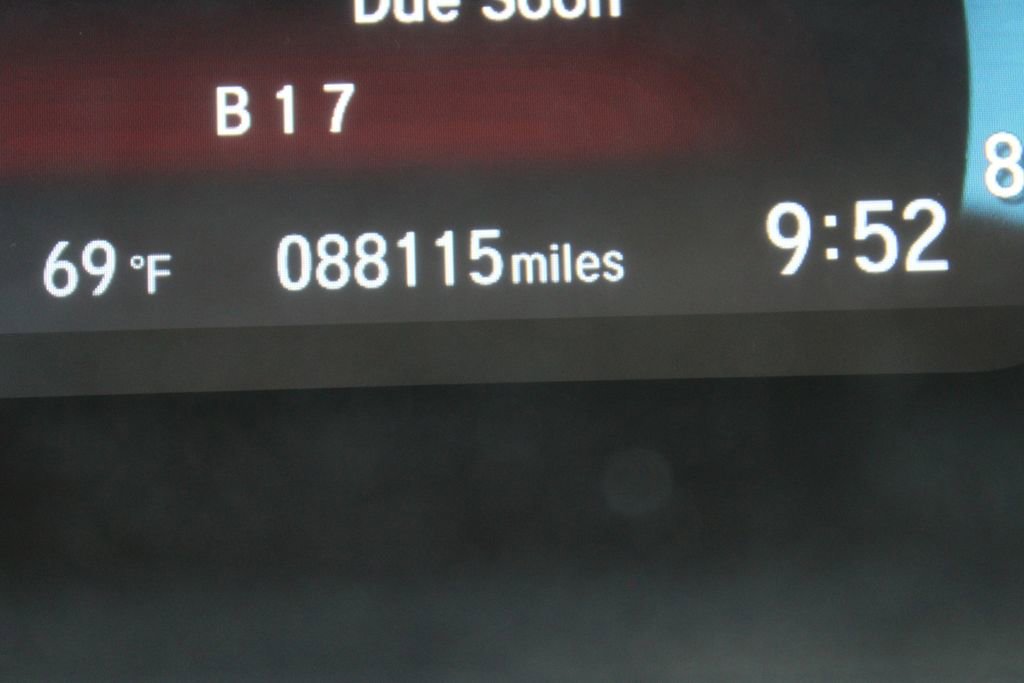 Used 2018 Honda Civic EX-L image 12