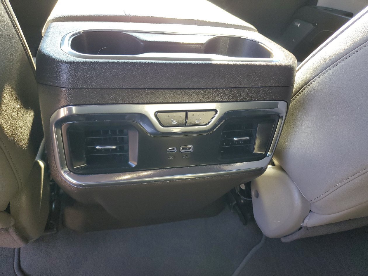 Used 2024 GMC Sierra 1500 SLT w/ SLT Premium Plus Package AWD/4WD image 17