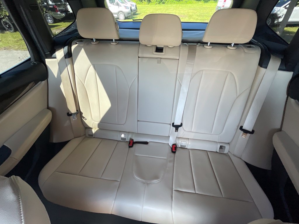 Used 2019 BMW X3 sDrive30i RWD image 9