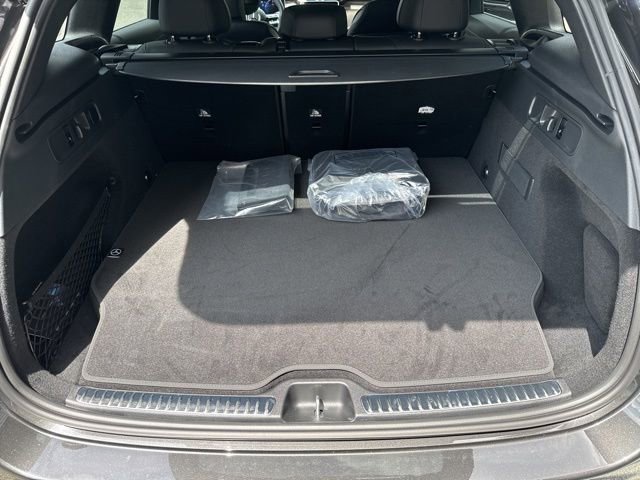 New 2025 Mercedes-Benz GLC 350e 4MATIC image 11