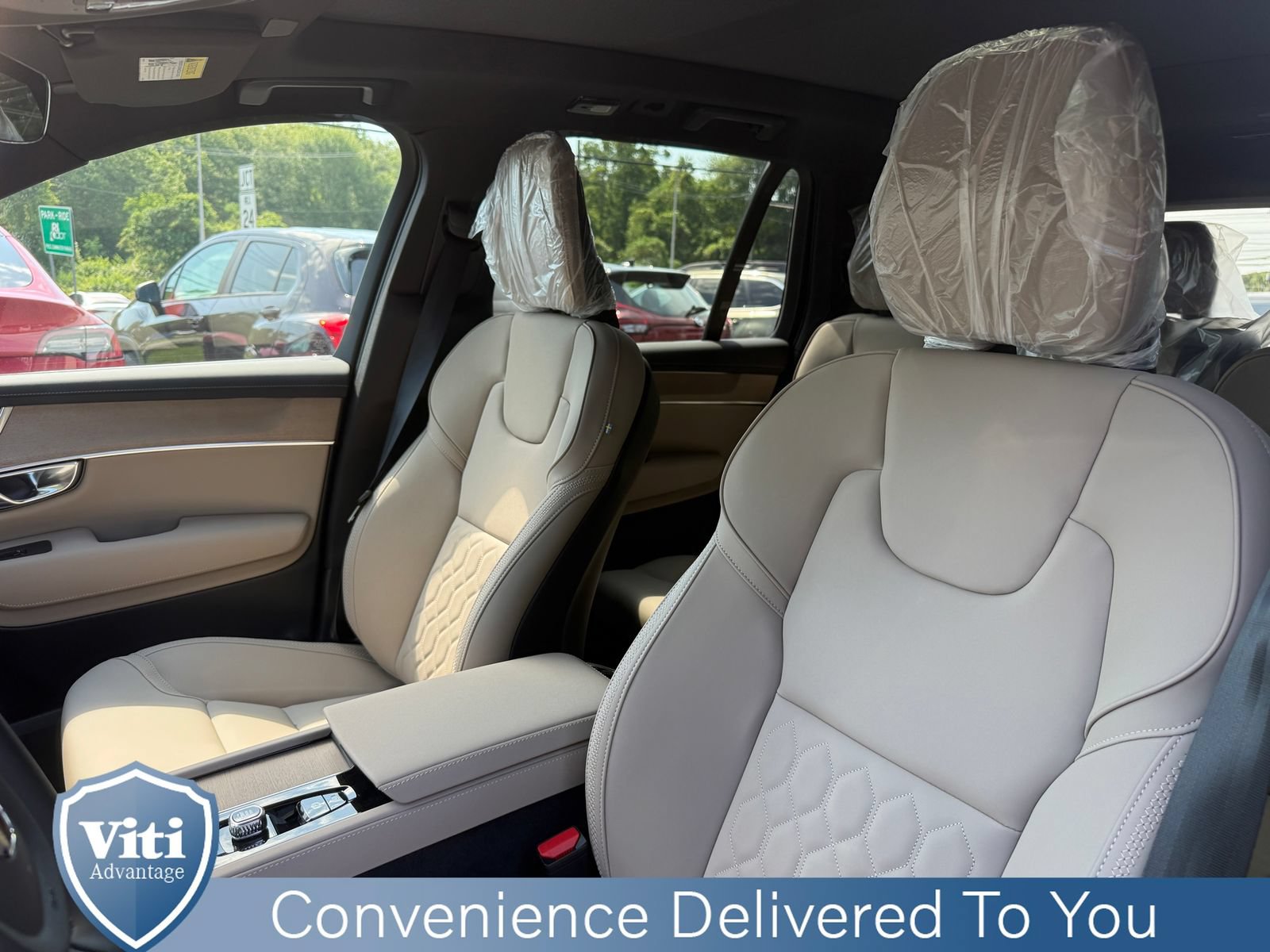 New 2026 Volvo XC90 B5 Core w/ Protection Package Premier AWD/4WD image 13