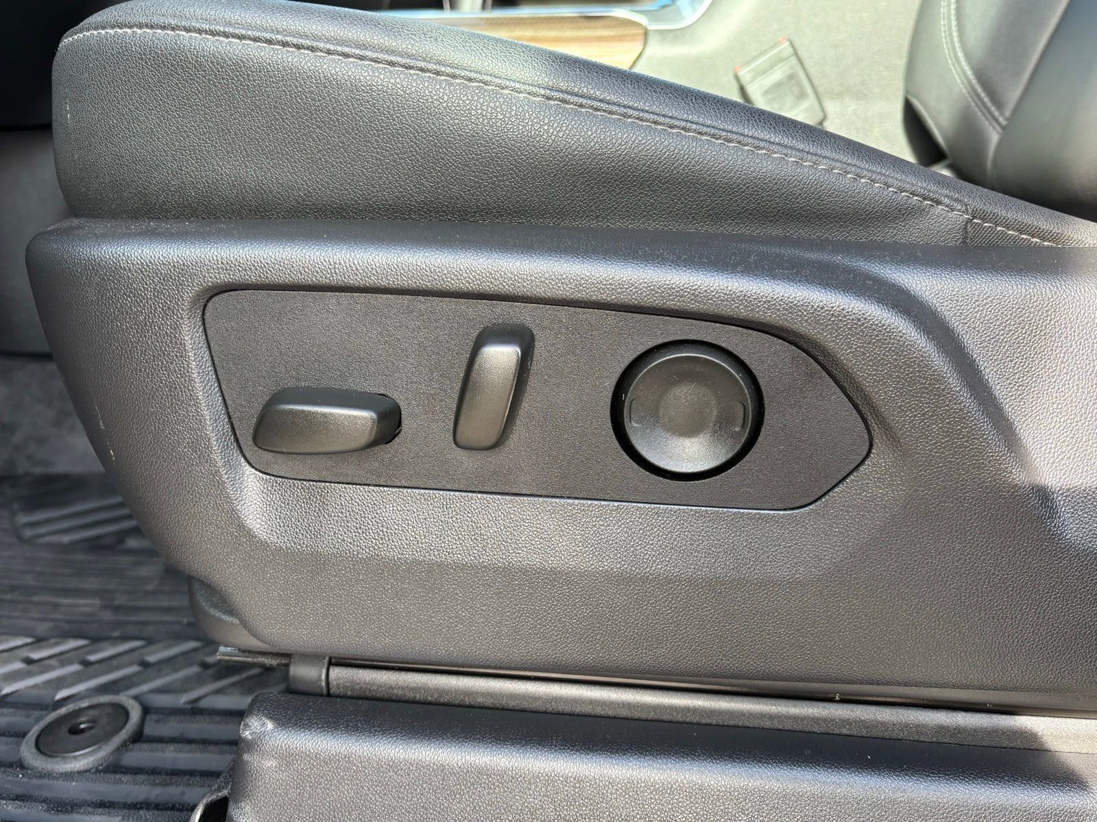 Used 2026 Chevrolet Silverado 1500 LT Trail Boss w/ Safety Package image 13