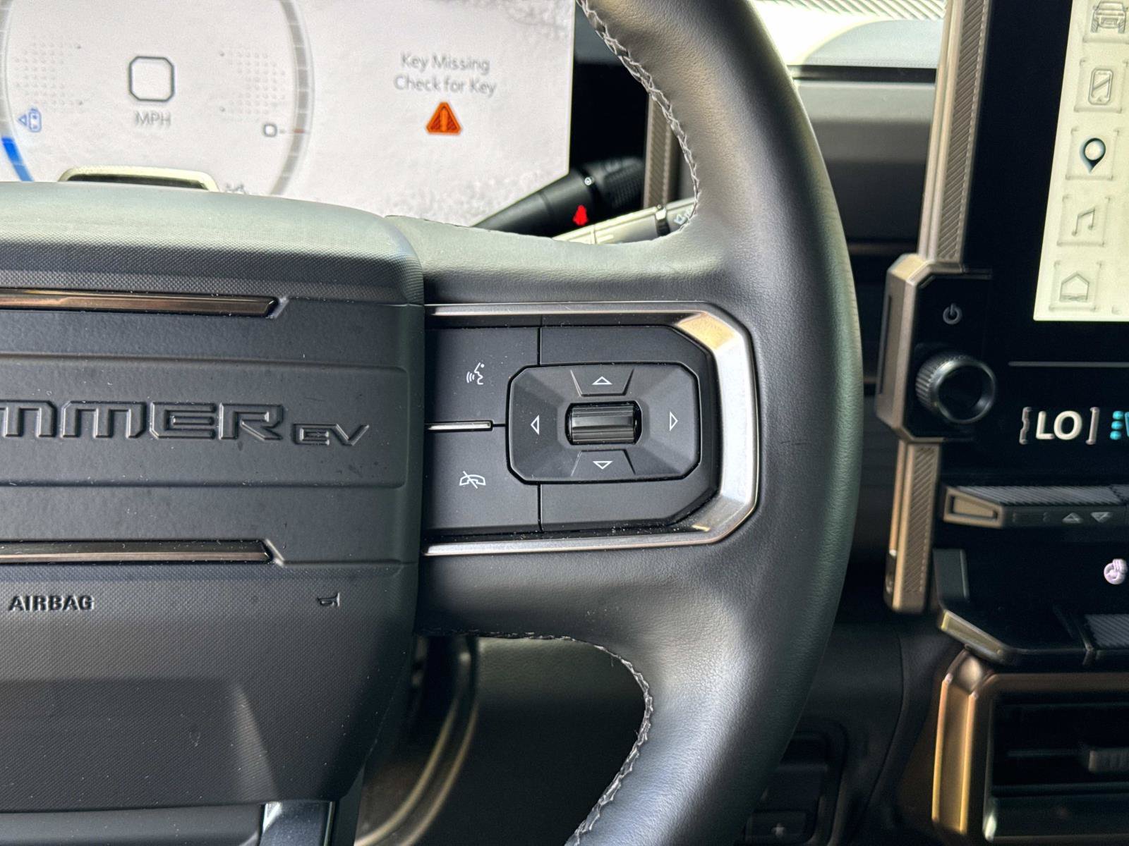Used 2025 GMC Hummer EV 3X w/ Extreme Off-Road Package AWD/4WD image 17