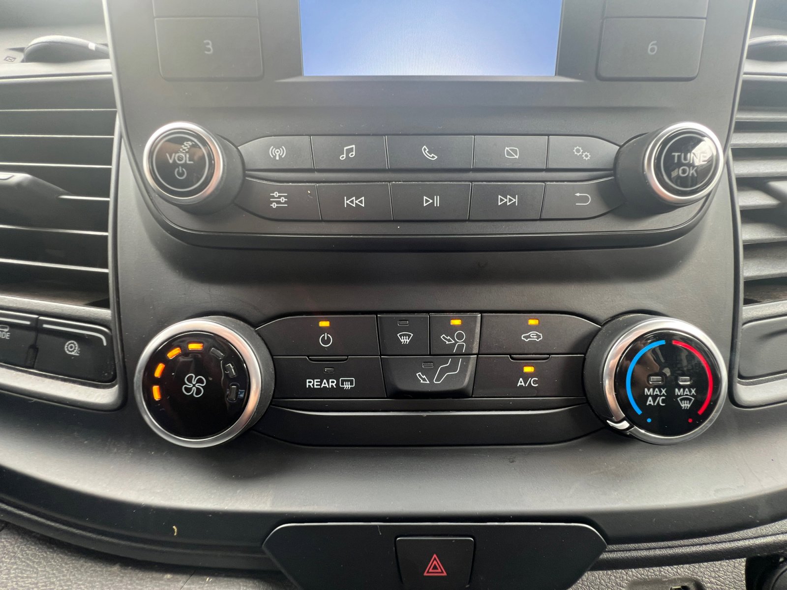 Used 2023 Ford Transit 250 Low Roof w/ Exterior Upgrade Package image 19