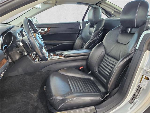 Used 2013 Mercedes-Benz SL 550 image 18