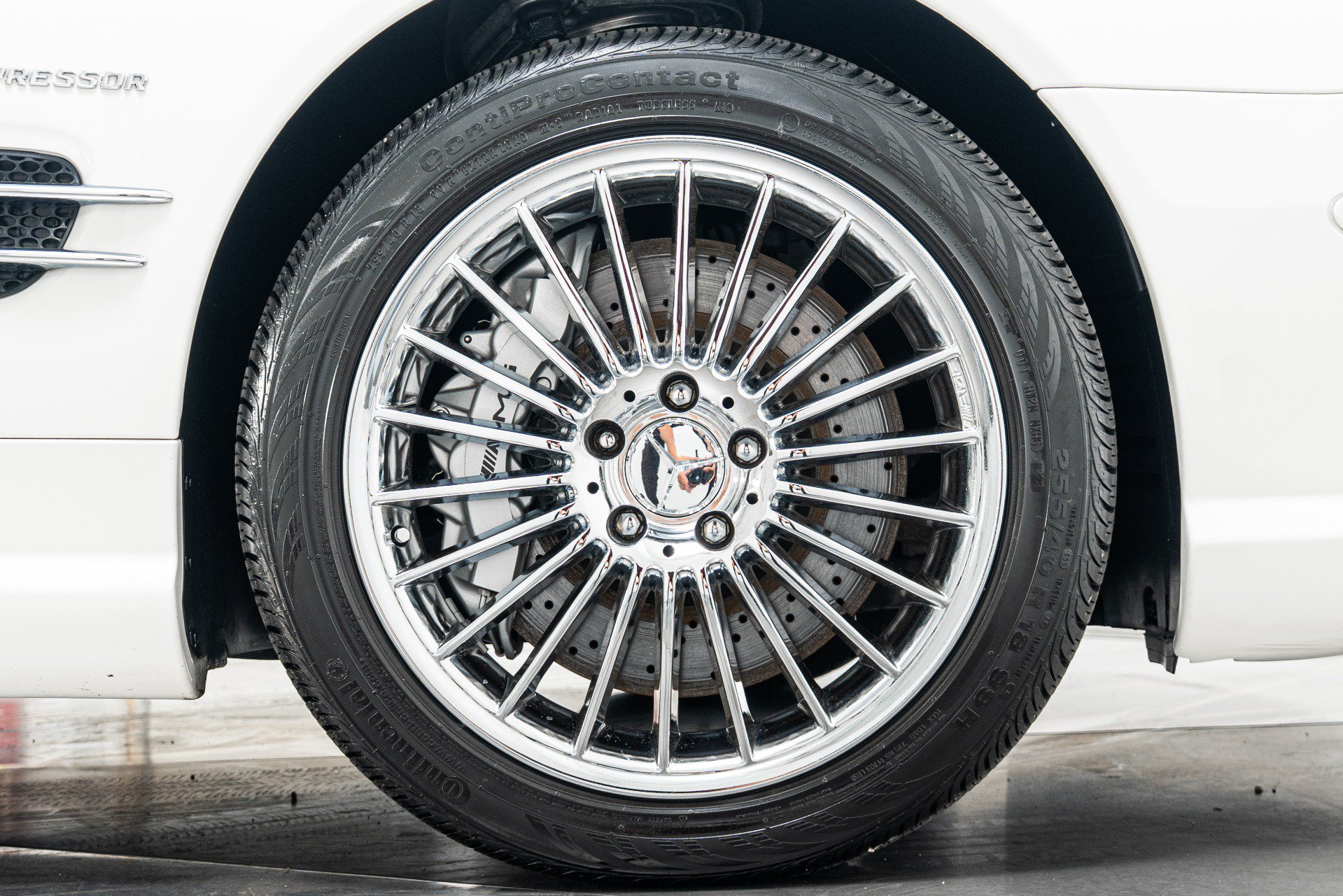 Used 2005 Mercedes-Benz SL 55 AMG image 46