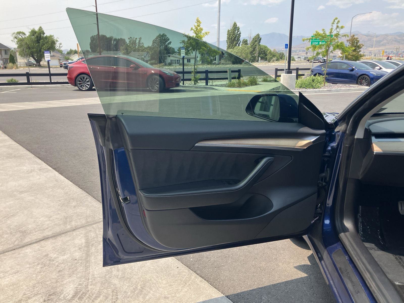Used 2021 Tesla Model 3 Performance AWD/4WD image 11