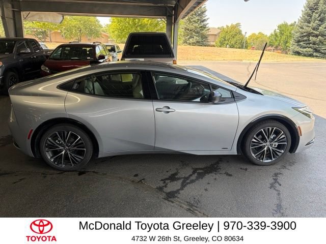 Used 2026 Toyota Prius Limited w/ Limited Premium Package AWD/4WD image 8