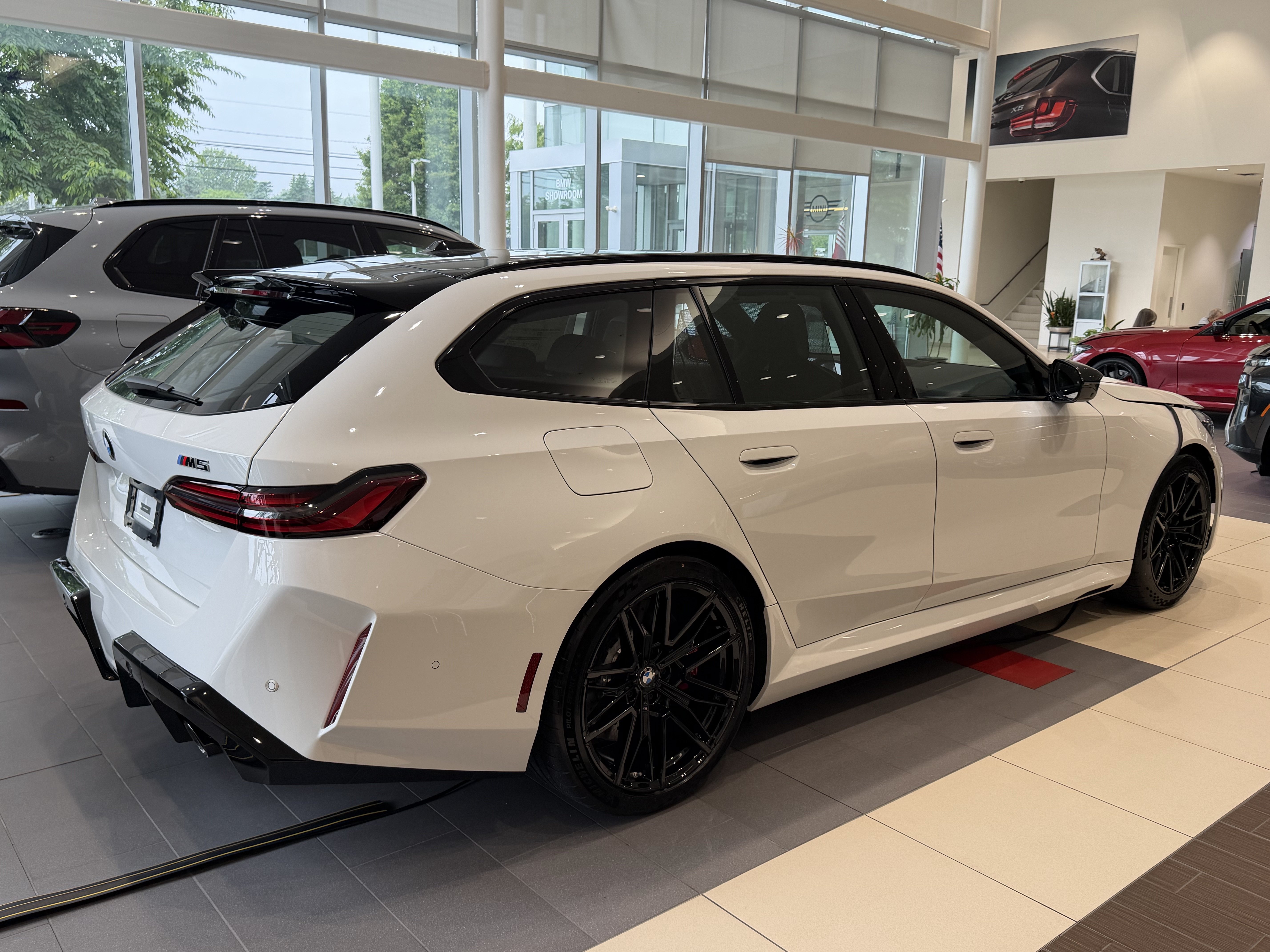 New 2026 BMW M5 Touring w/ M Driver's Package AWD/4WD image 4