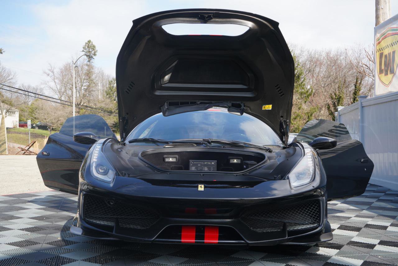 Used 2020 Ferrari 488 Pista Coupe image 92