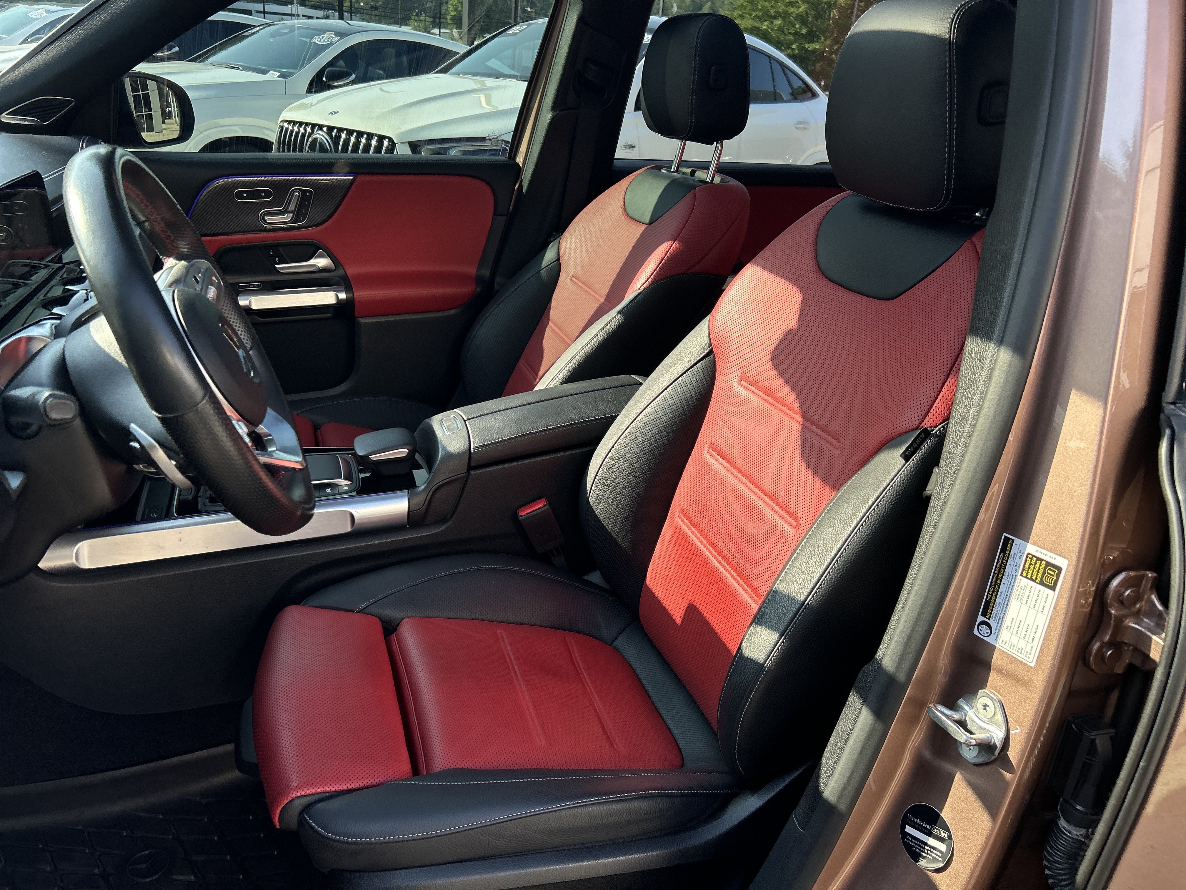 Certified 2023 Mercedes-Benz GLB 250 image 21