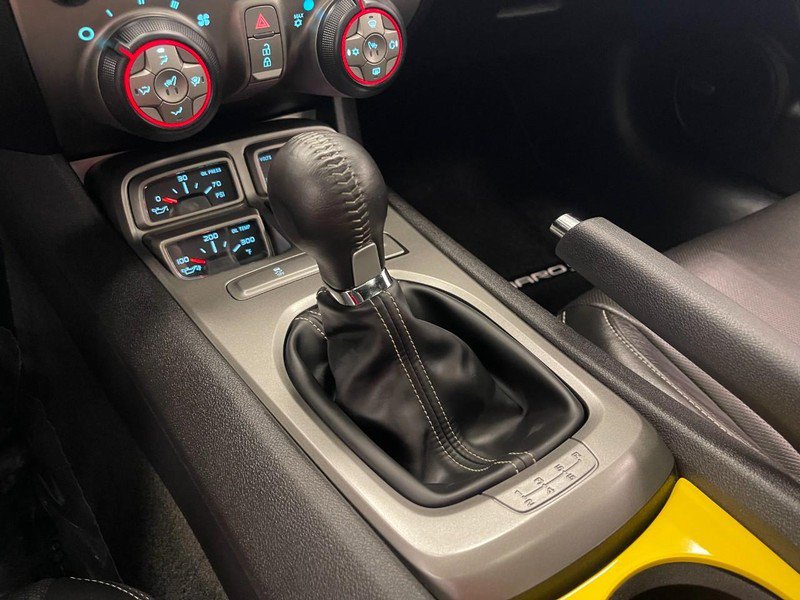 Used 2010 Chevrolet Camaro SS w/ LPO, Ground Effects Package RWD image 33