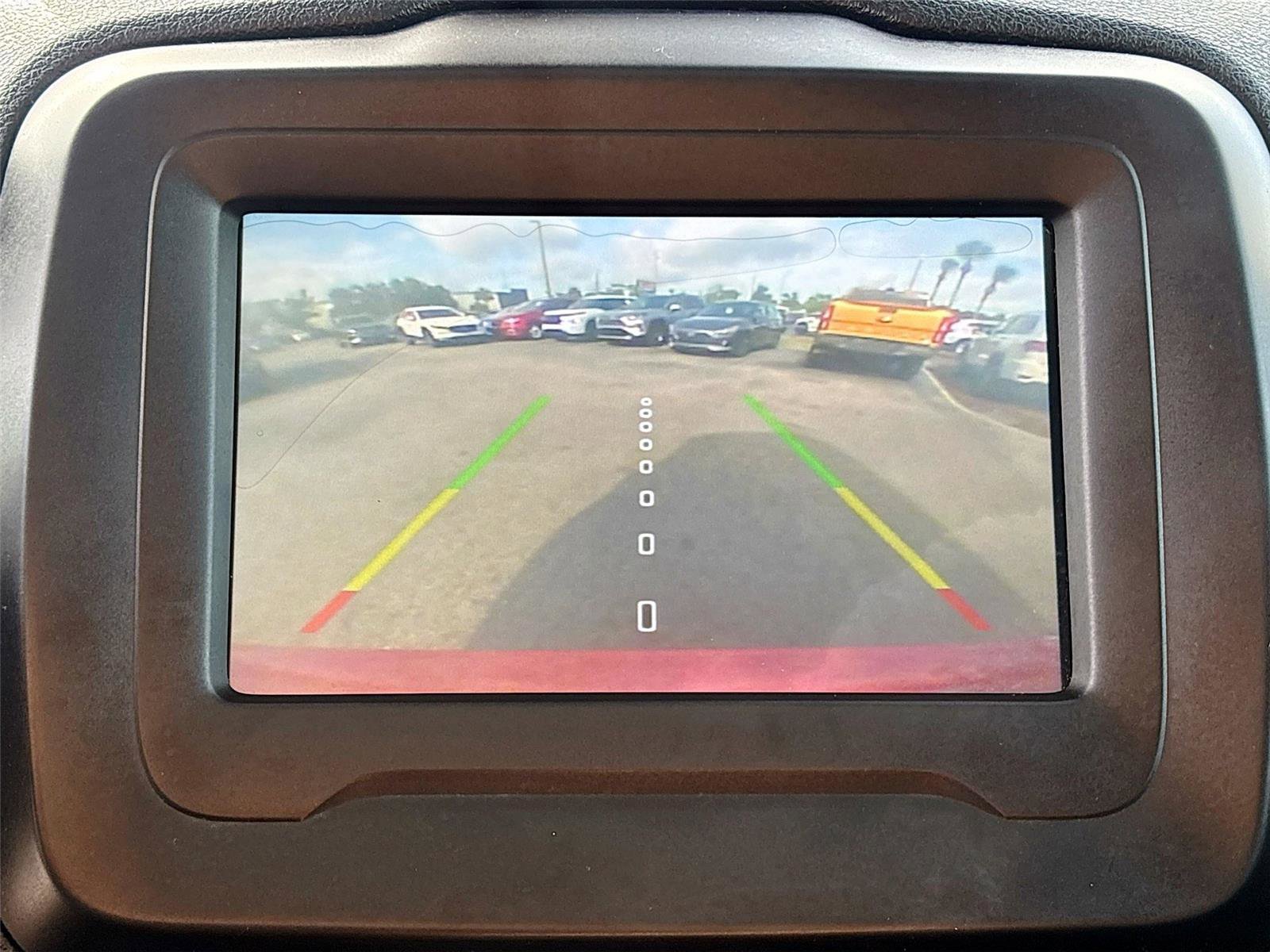 Used 2018 Jeep Renegade Trailhawk AWD/4WD image 13