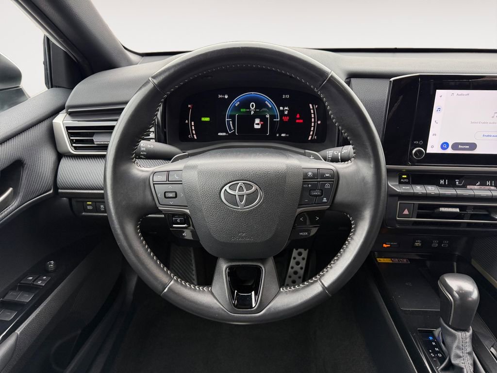 Certified 2025 Toyota Camry SE image 12