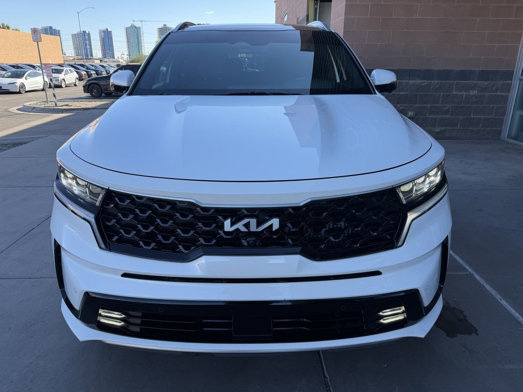 Used 2023 Kia Sorento SX Prestige image 10
